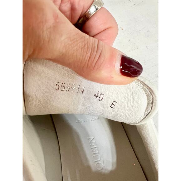 Alexander McQueen Low Top Chunky Sneaker Silver Glitter Women's Size 40E / 10 - Picture 11 of 11